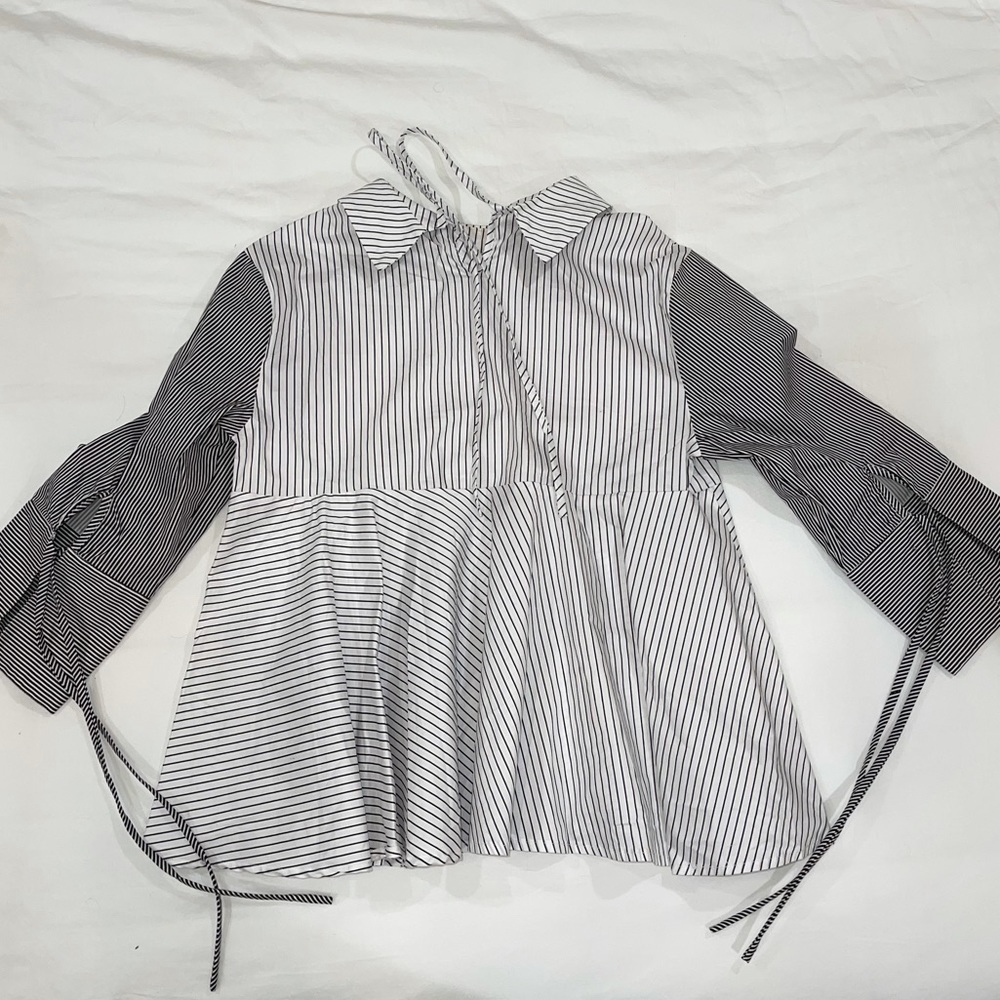 Striped Blouse - Picture 3 of 4